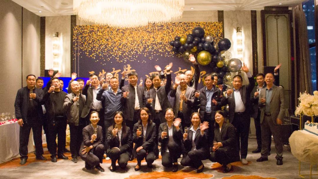 鄭州榮盛窯爐工程技術有限公司成立四周年慶典圓滿落幕